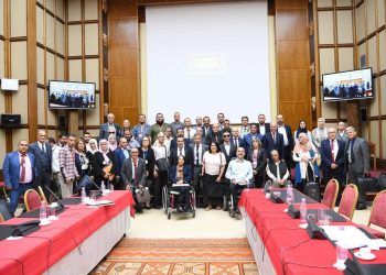 لقاء تشاوري بين لجنة الصحة بالبرلمان و جمعيات وطنية لذوي الاعاقة حول قانون المعاق الجديد