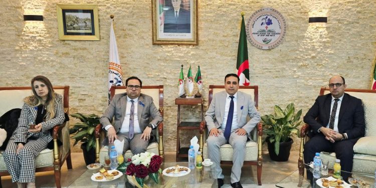 صورية مولوجي ترعى يوم دراسي للتوعية بطيف التوحد